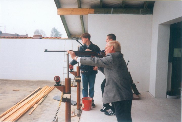 19980400_Neubau_Schuetzenhaus_001