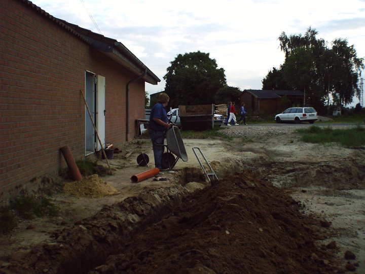 20050719_anschluss_sickerschacht_008