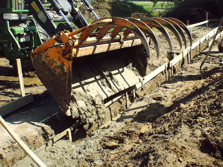 20050730_aussenfundamente_005