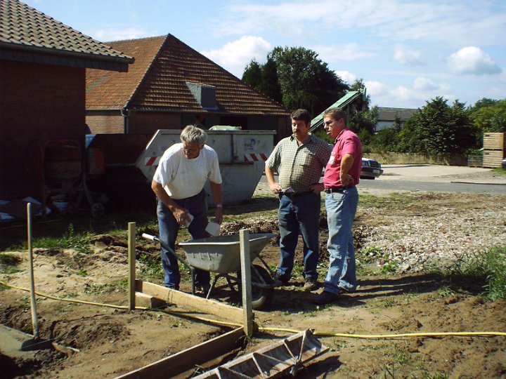 20050730_aussenfundamente_007