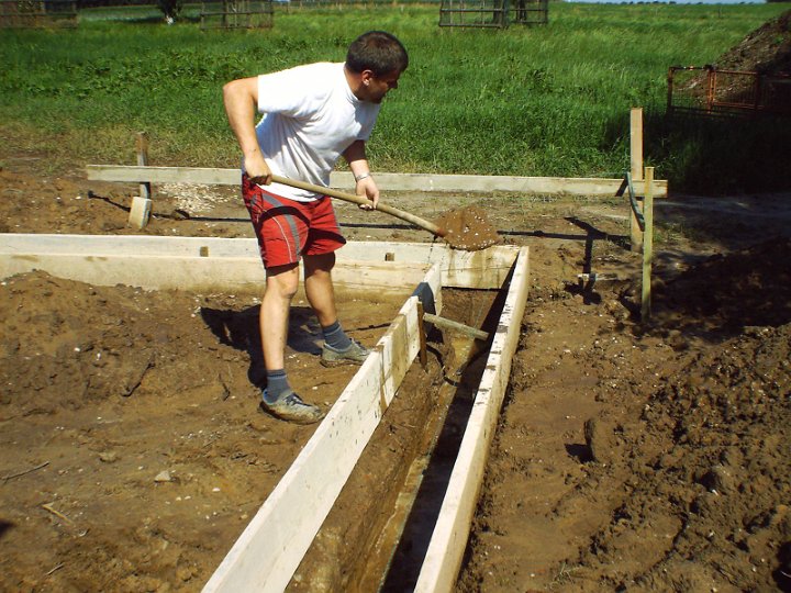 20050730_aussenfundamente_009