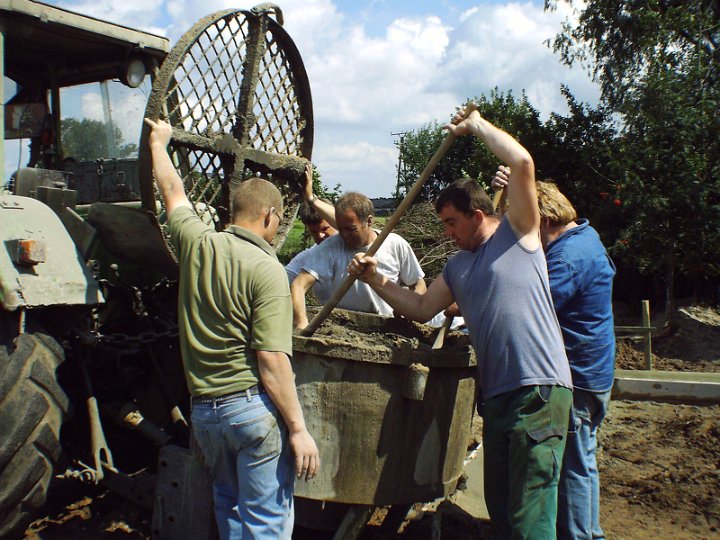 20050730_aussenfundamente_018